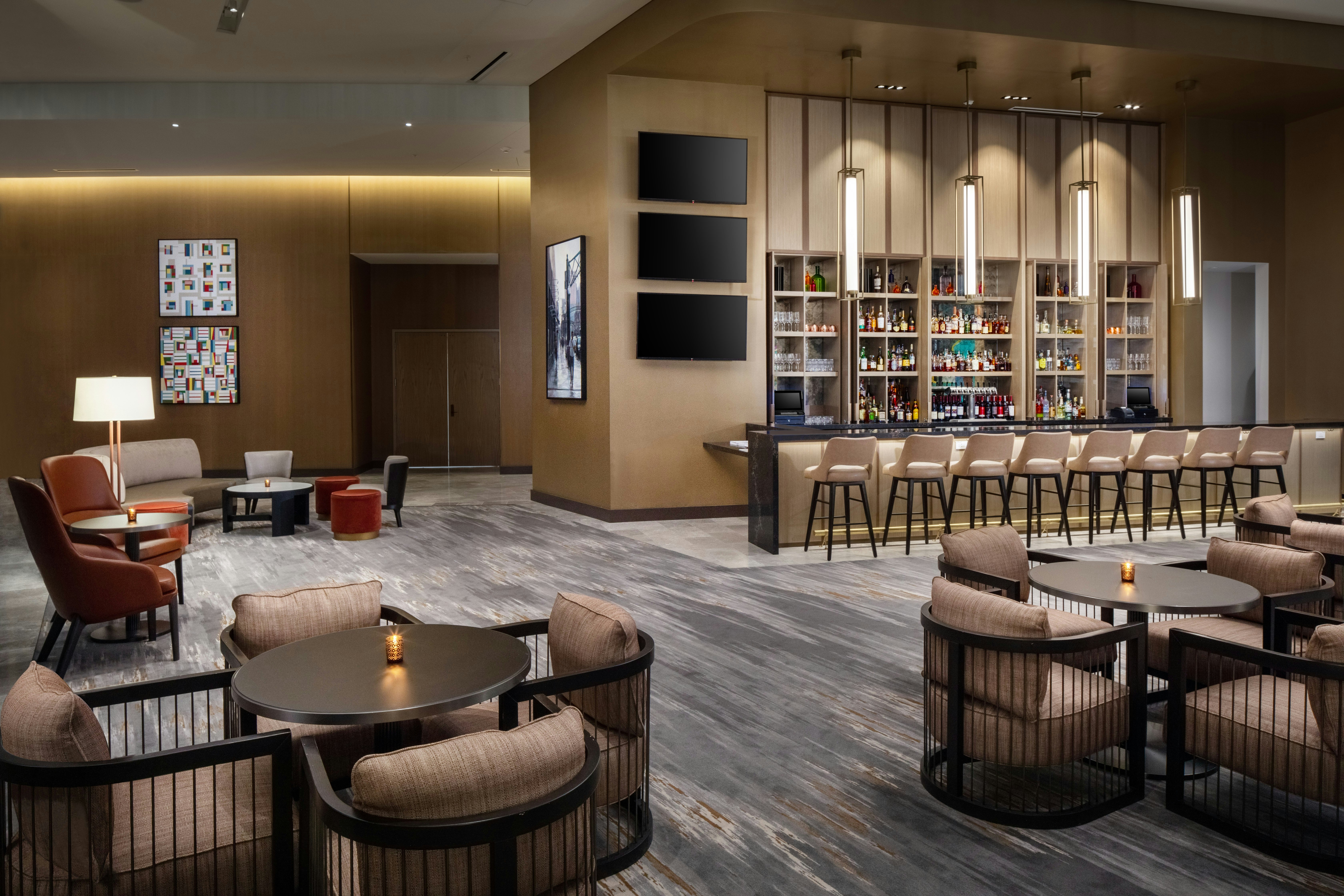 Hilton Columbus Downtown 24/50