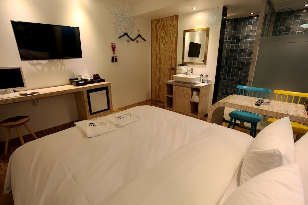 Hwagok Lush Hotel 15/44