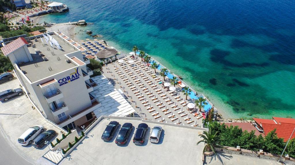 Coral Hotel & Resort 6/34