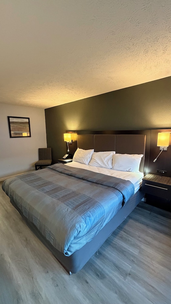 Wilkes Barre Inn And Suites 19/50