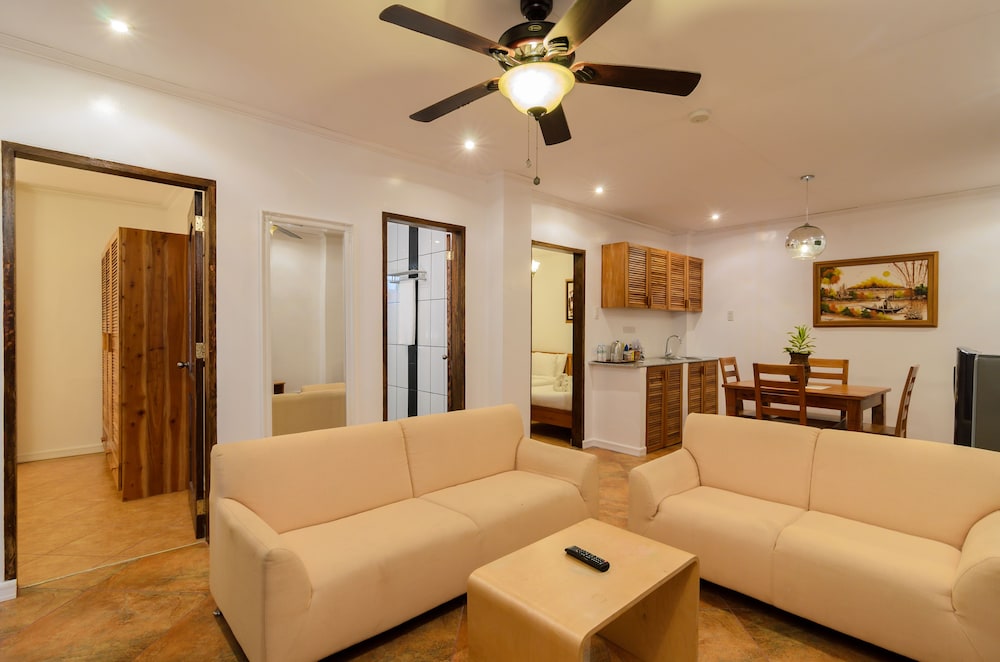 Bohol Sea Resort 52/68