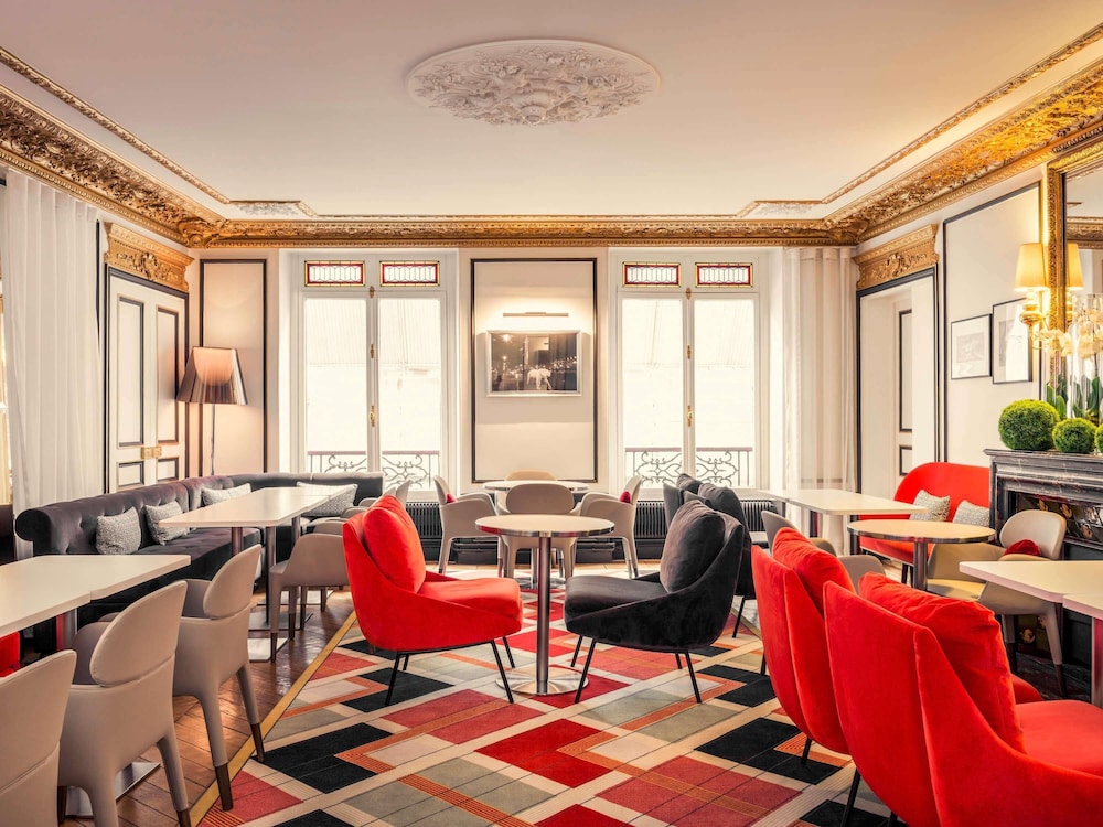 Mercure Paris Opera Louvre 30/48