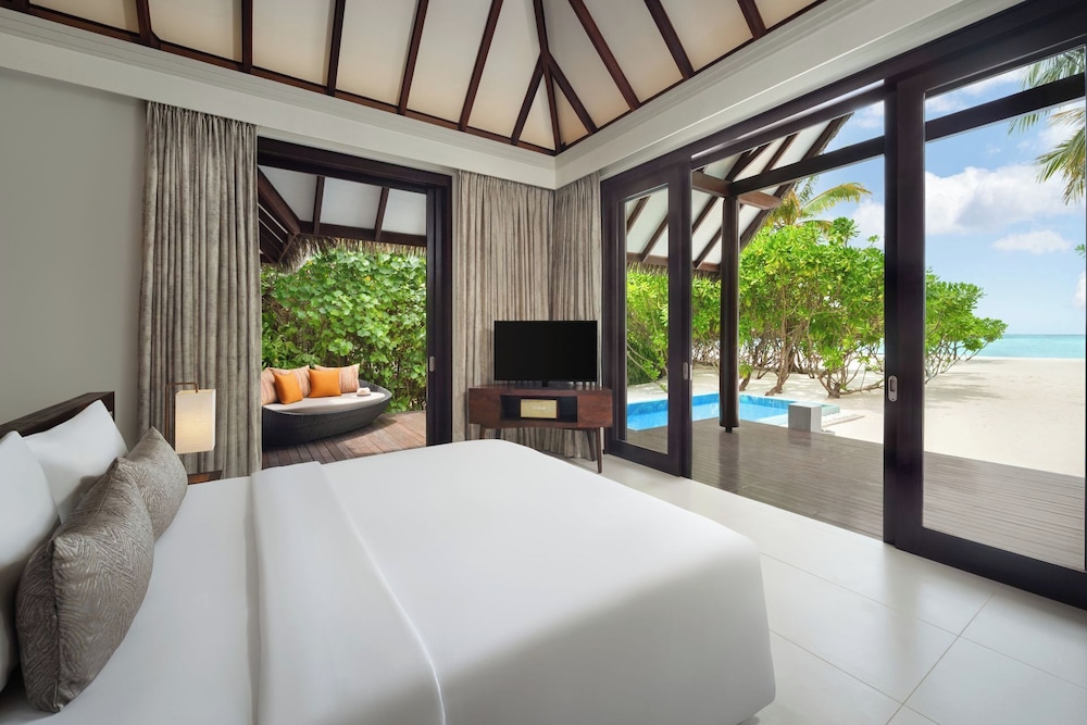 2 Bedrooms, Pool, Beach, Family, Villa, 2 King Beds