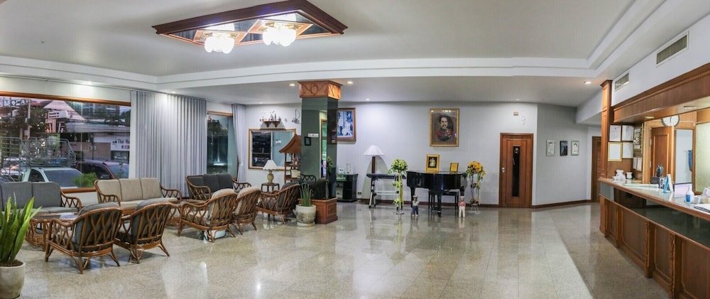 Green Palace Hotel 21/23