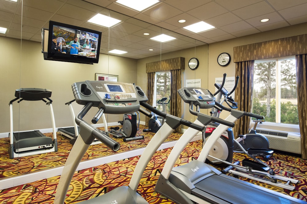 Holiday Inn Express and Suites Port St. Lucie West 24/50
