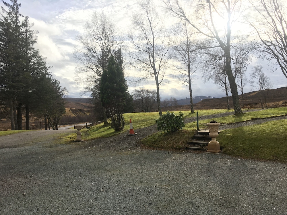 Ledgowan Lodge Hotel 64/72