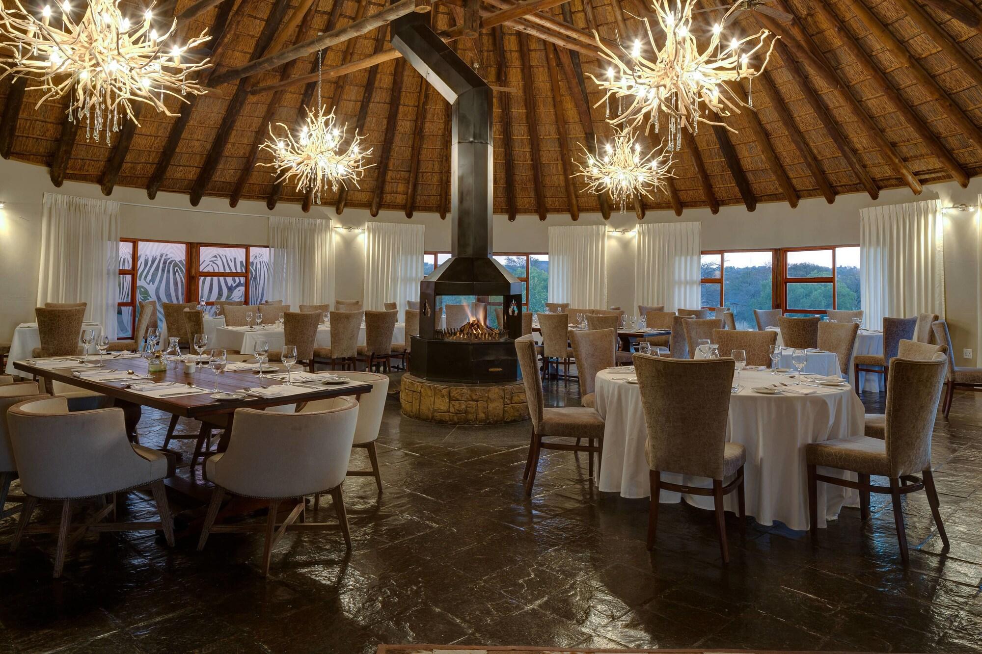 PROTEA ZEBULA LODGE 26/50