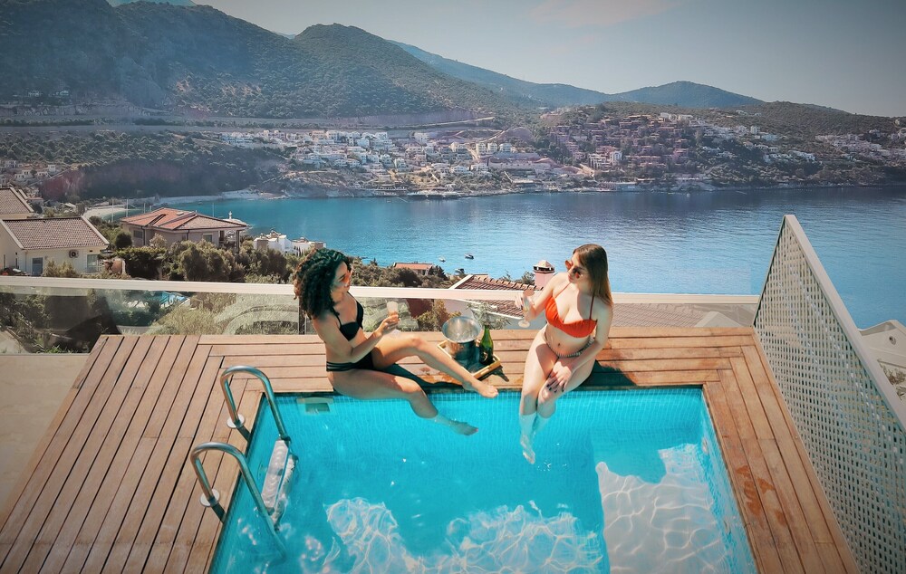Rhapsody Hotel Kalkan - Adults Only +12 55/88