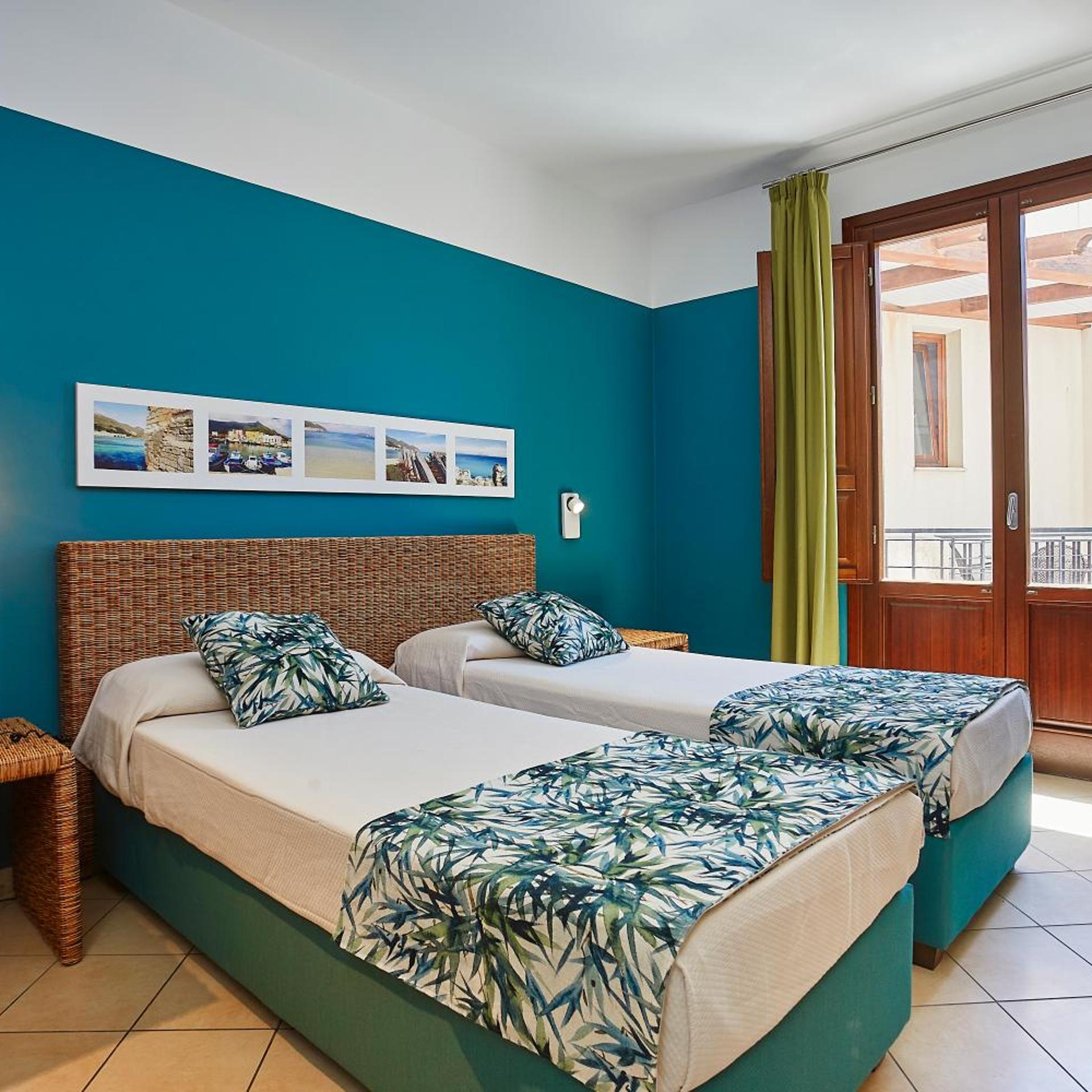 Hotel Insula 12/50