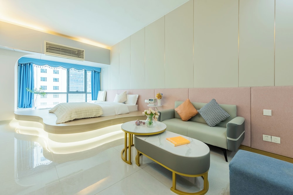Private-Enjoyed Home ApartHotel - R&amp;F Stanley Apartment 32/50