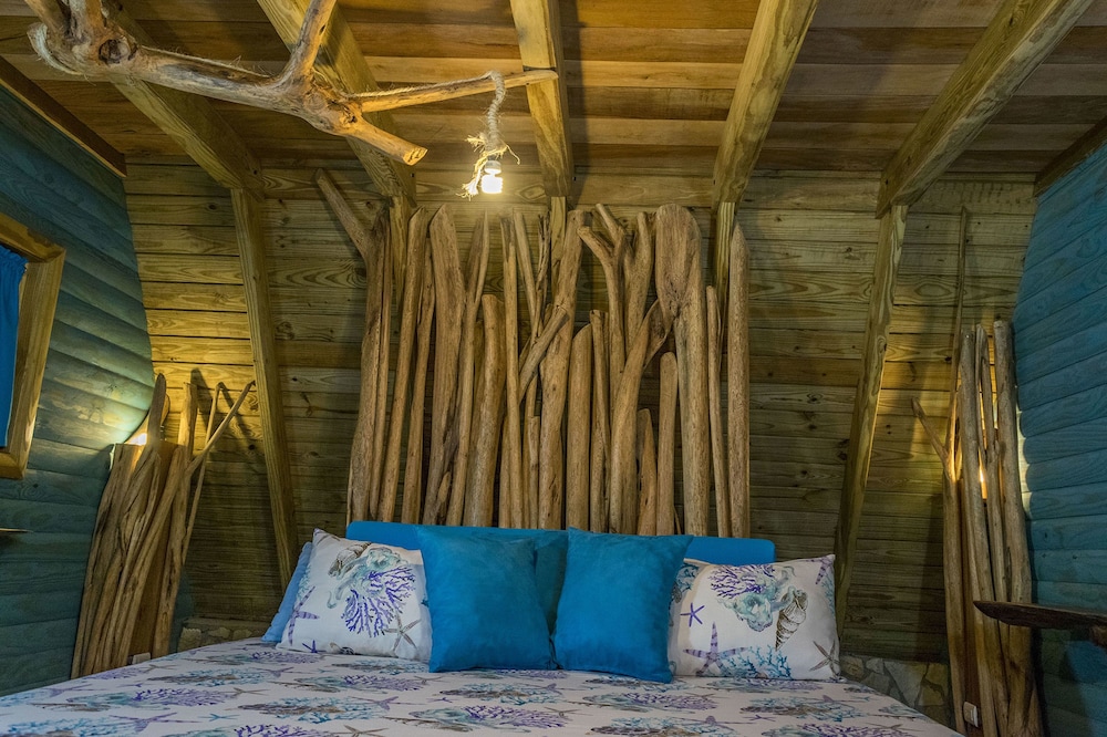 Chalet Tropical Village B&amp;B 49/74