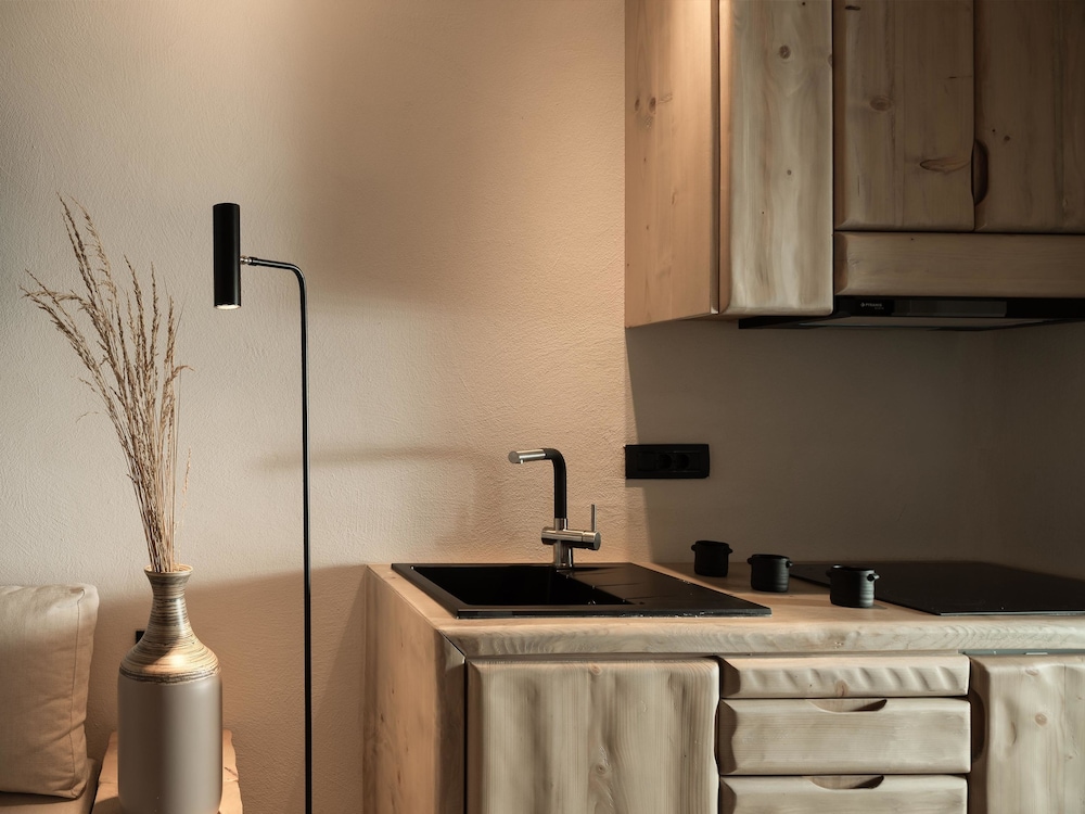 Manili Boutique Suites & Villas 10/60
