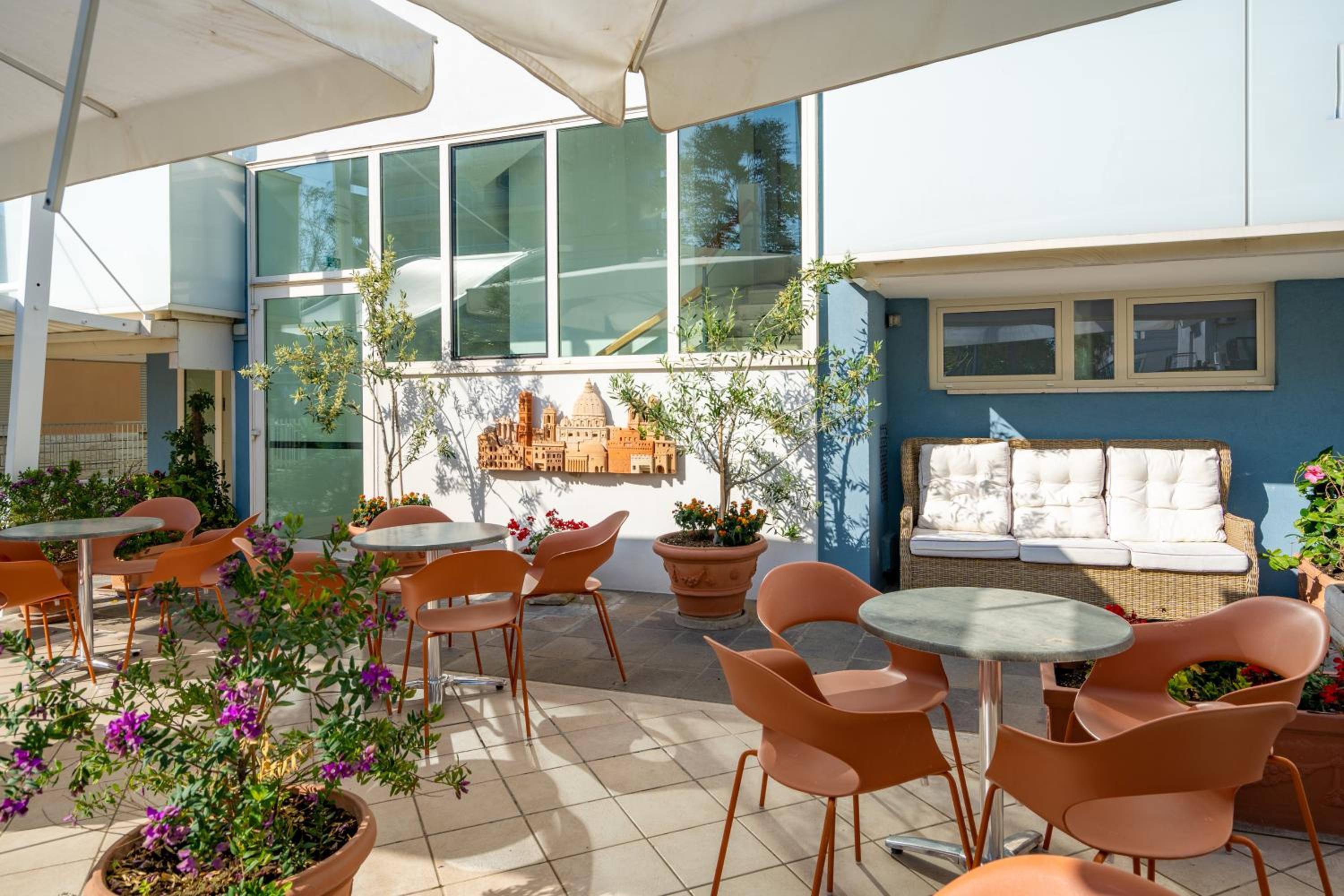 HOTEL ASTOR RIMINI 34/61