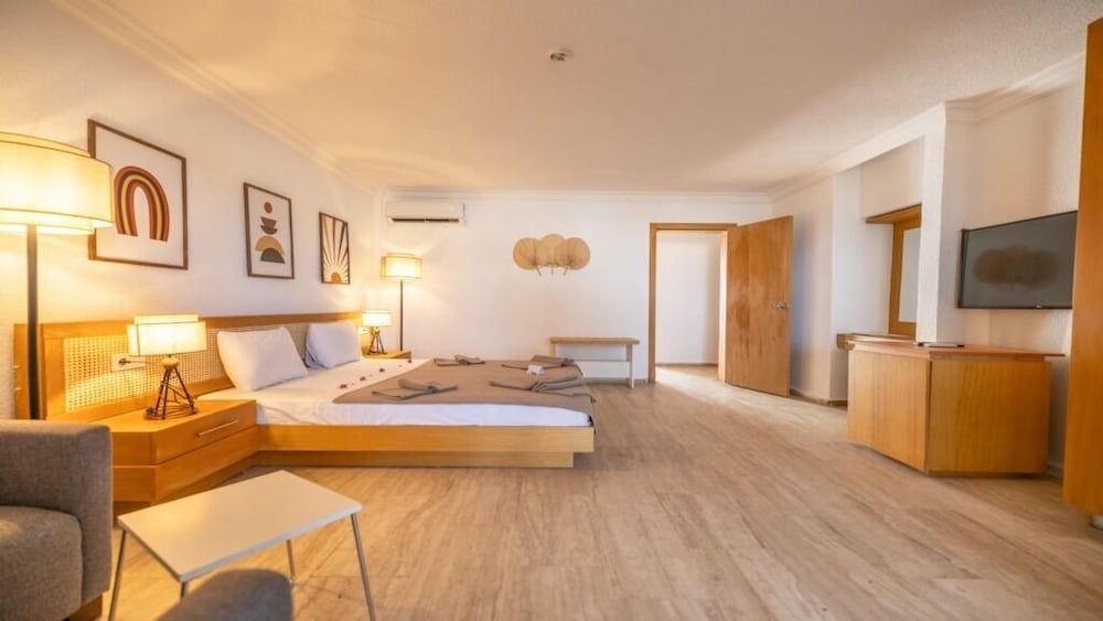 Ladonia Hotels Luna Beach Resort 23/61
