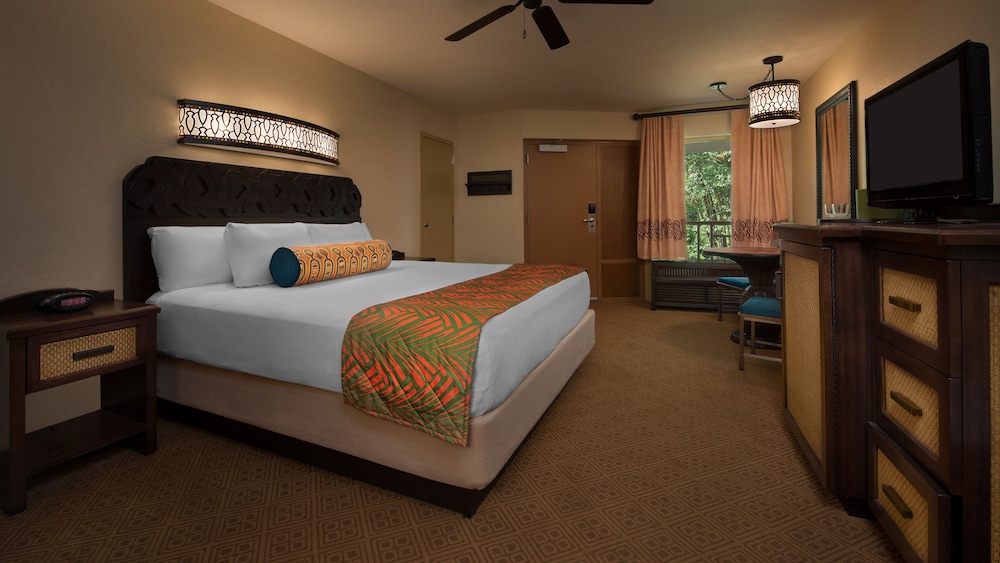 Disneys Caribbean Beach Resort 15/50