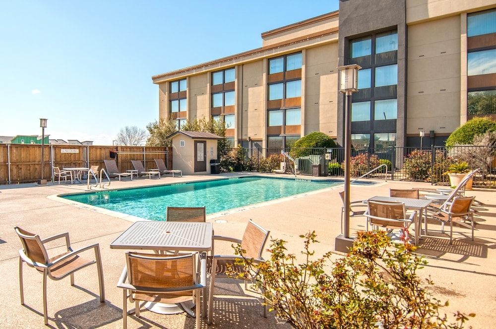 Fairfield Inn Suites Dallas Dfw Airport South Irving 3/46