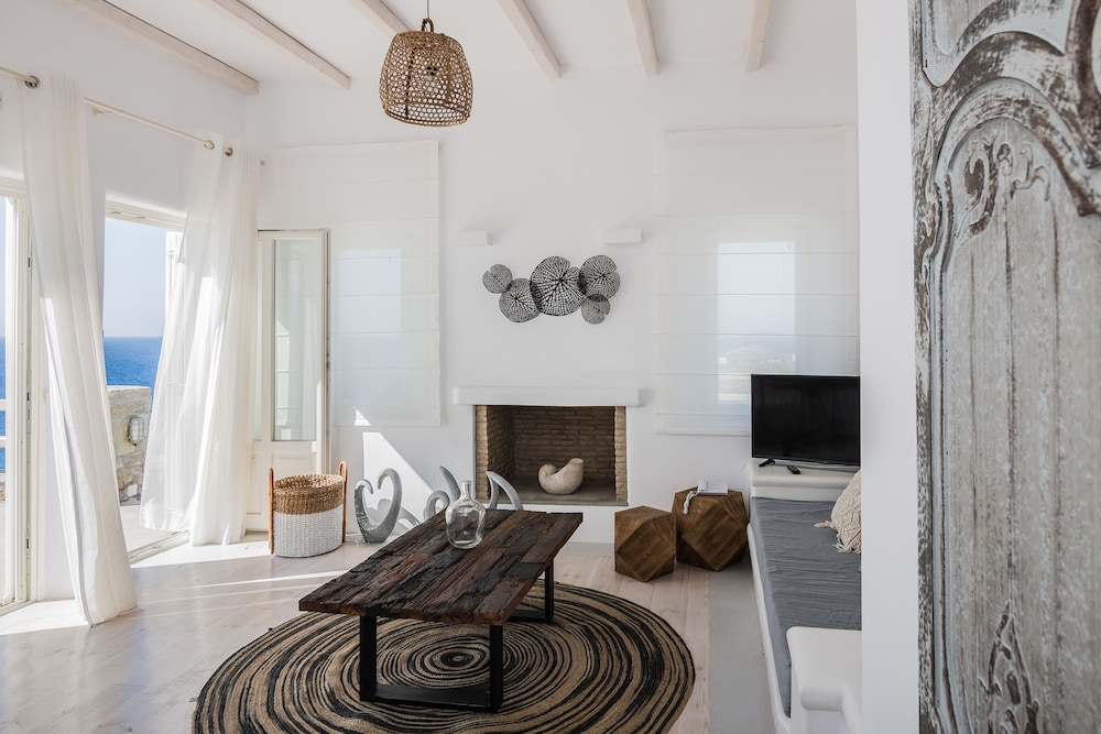 Eden View Suites & Villas 54/72
