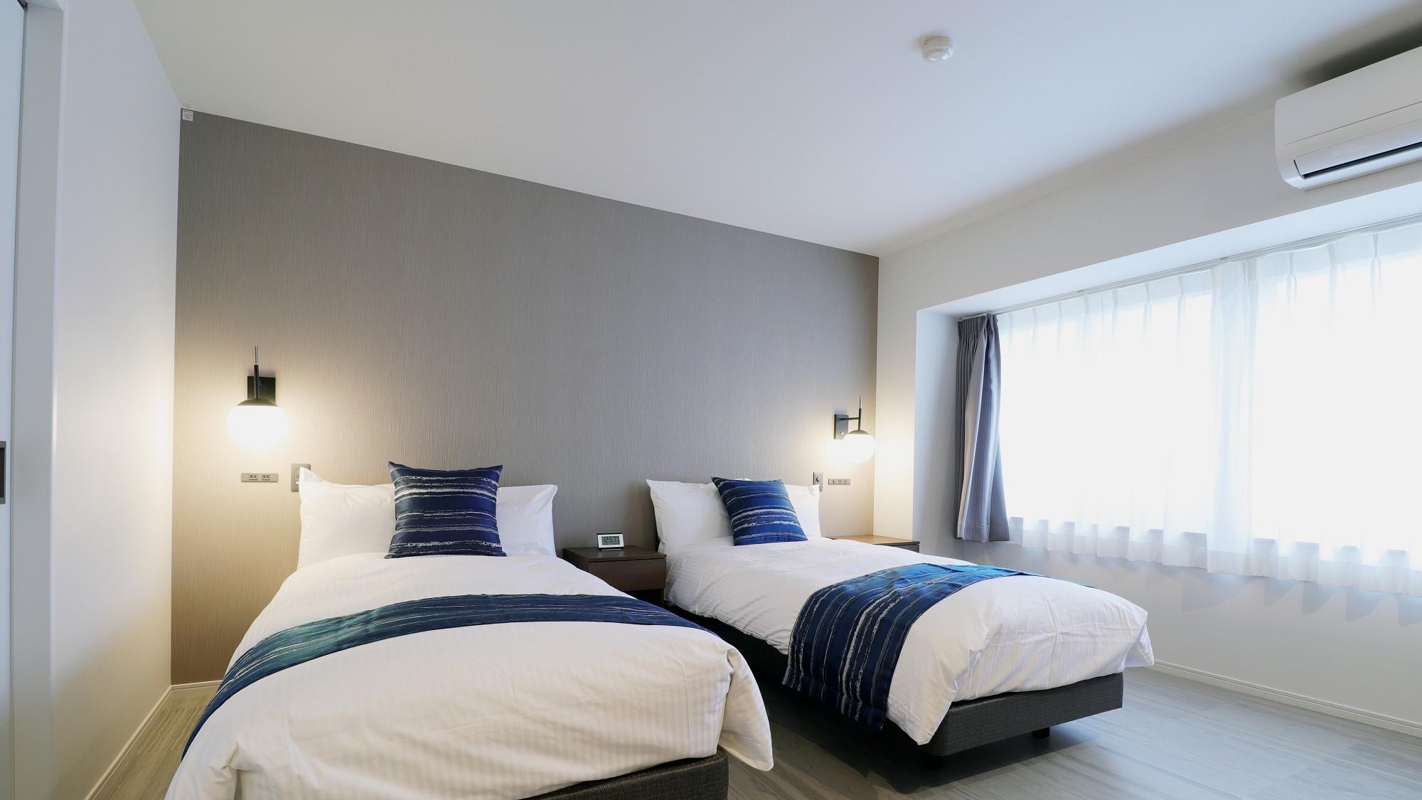 Deluxe, Twin Beds, Club Floor
