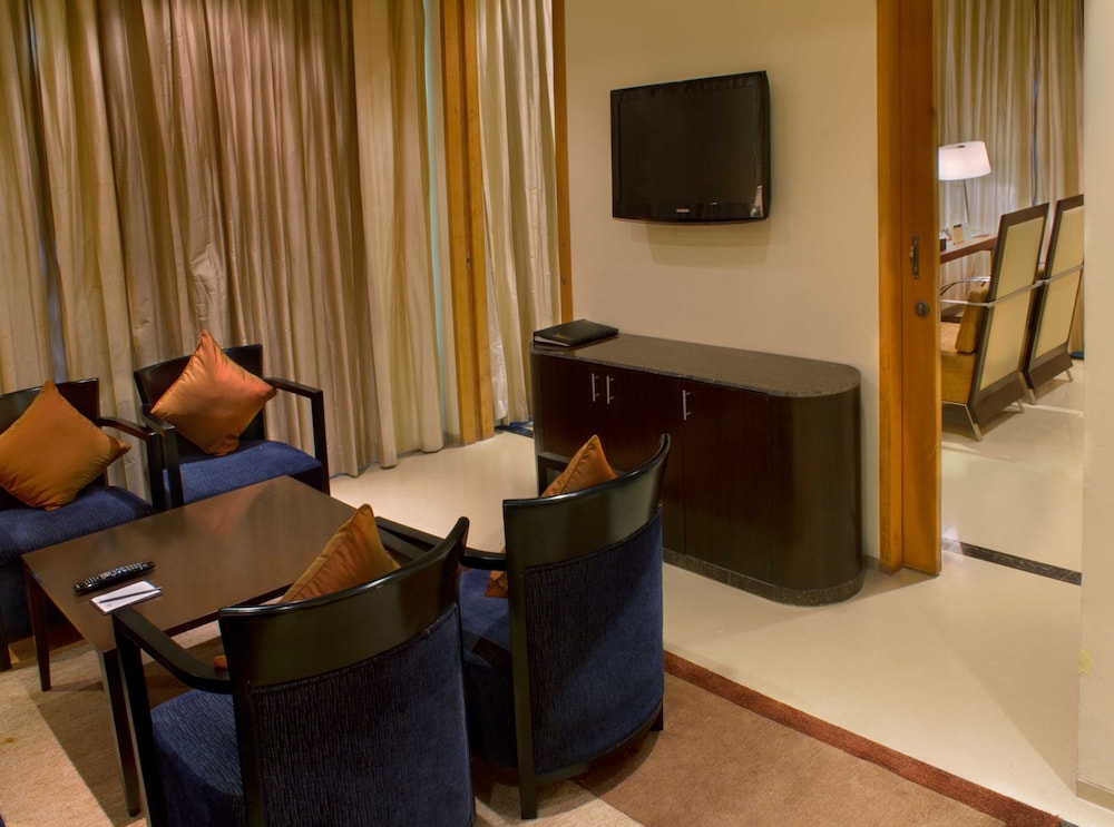 Radisson Blu Marina Hotel Connaught Place 47/75