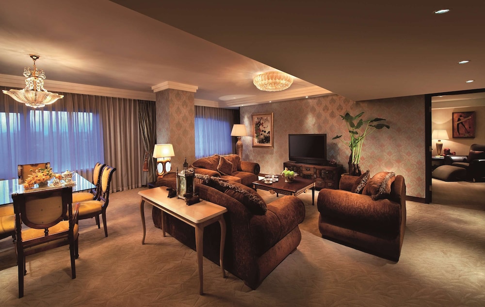 Sunworld Dynasty Hotel 28/45