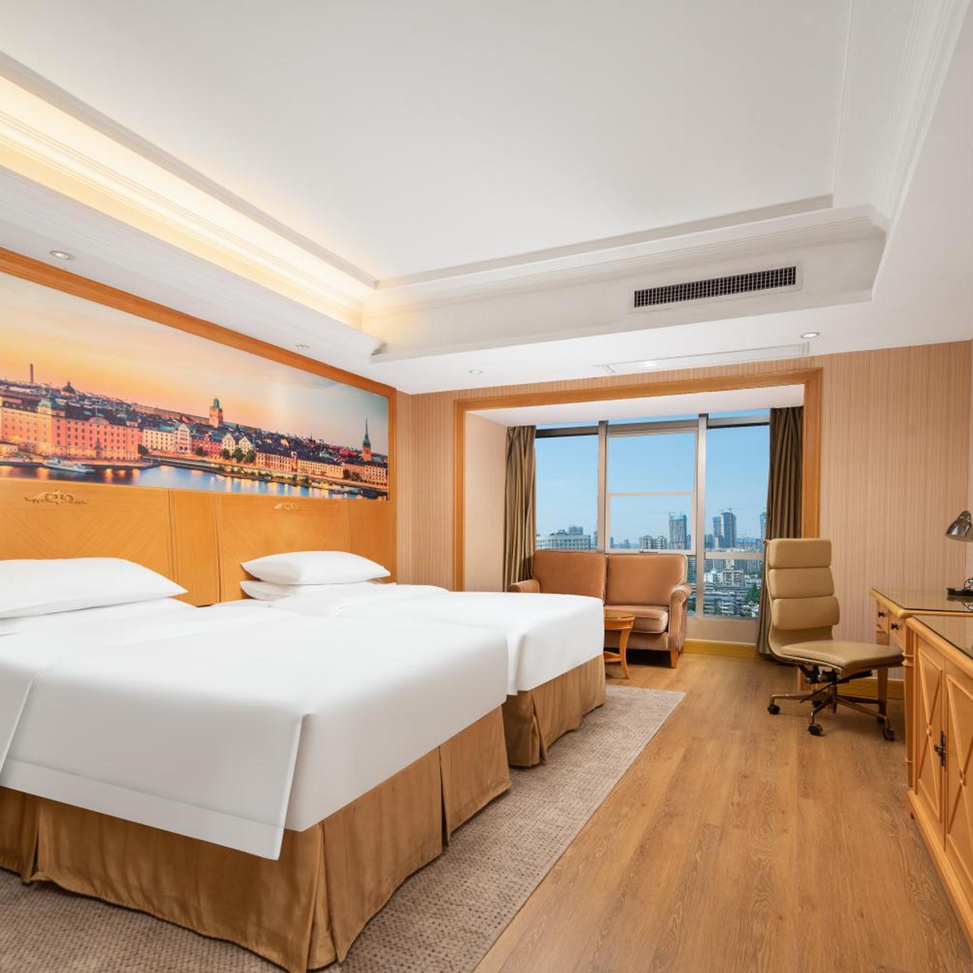 Vienna International Hotel (Wuhan Jiefang Avenue Tongji Medical College) 17/69