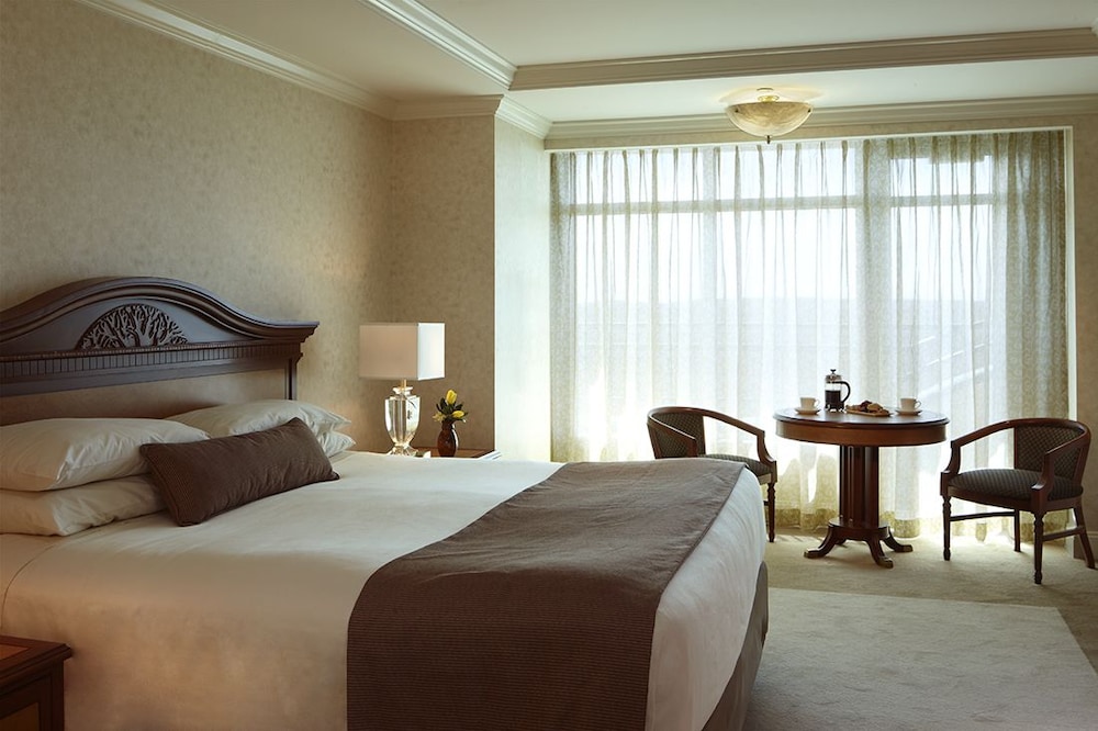 Grand Pequot Tower At Foxwoods 8/50