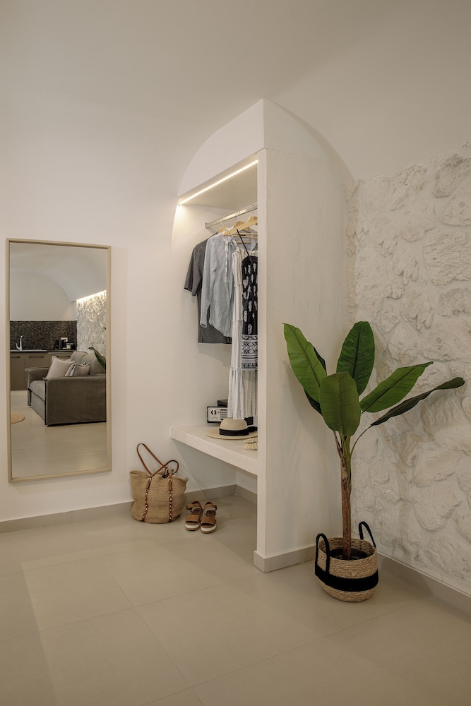Onyx Hotel & Suites 28/60