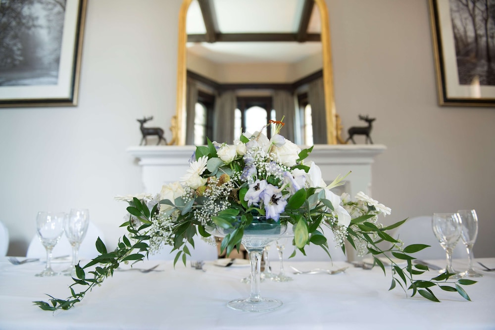 De Vere Tortworth Court Ex Tortworth Court Four Pillars 6/69