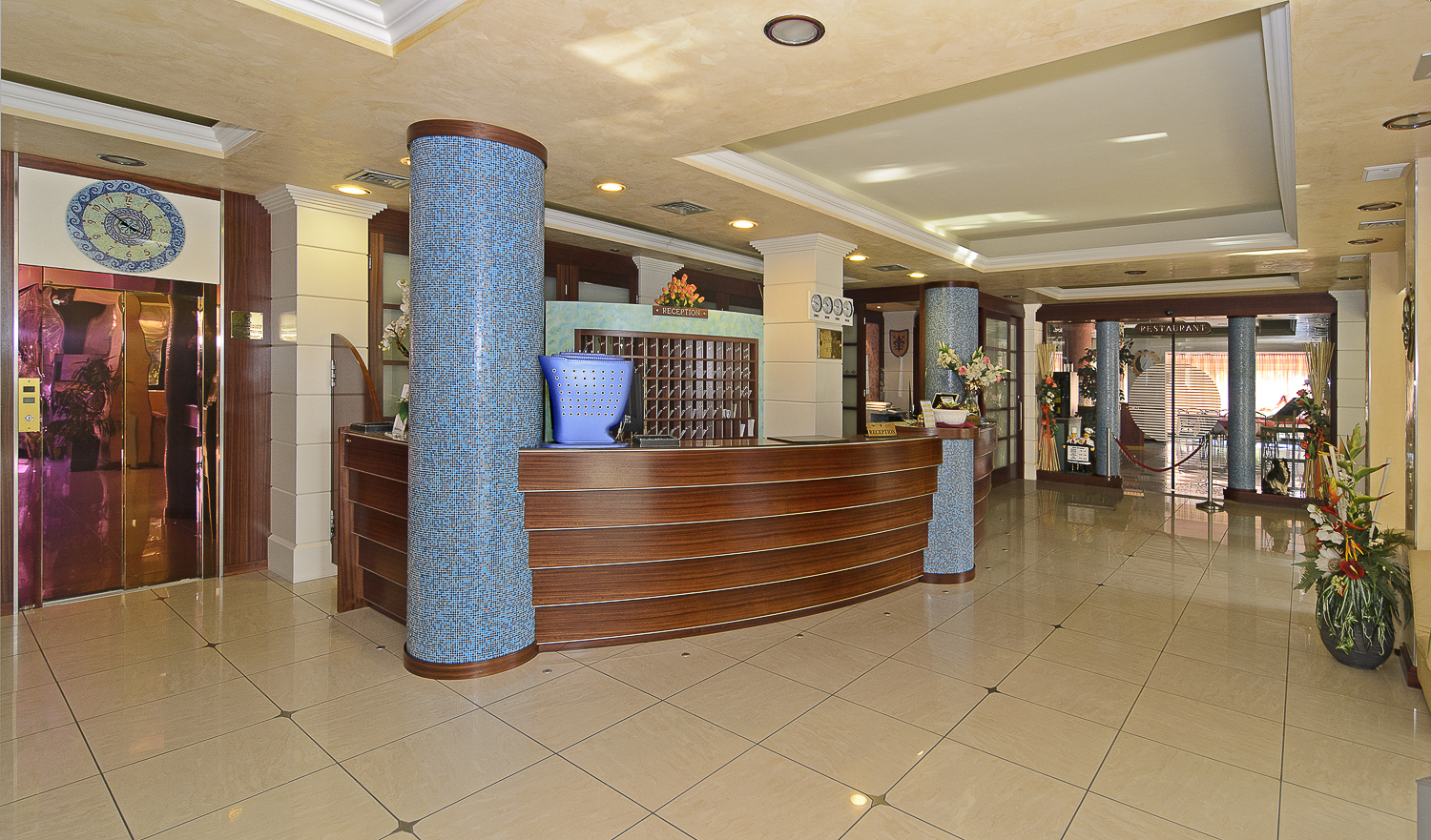 Hotel Eur 8/73