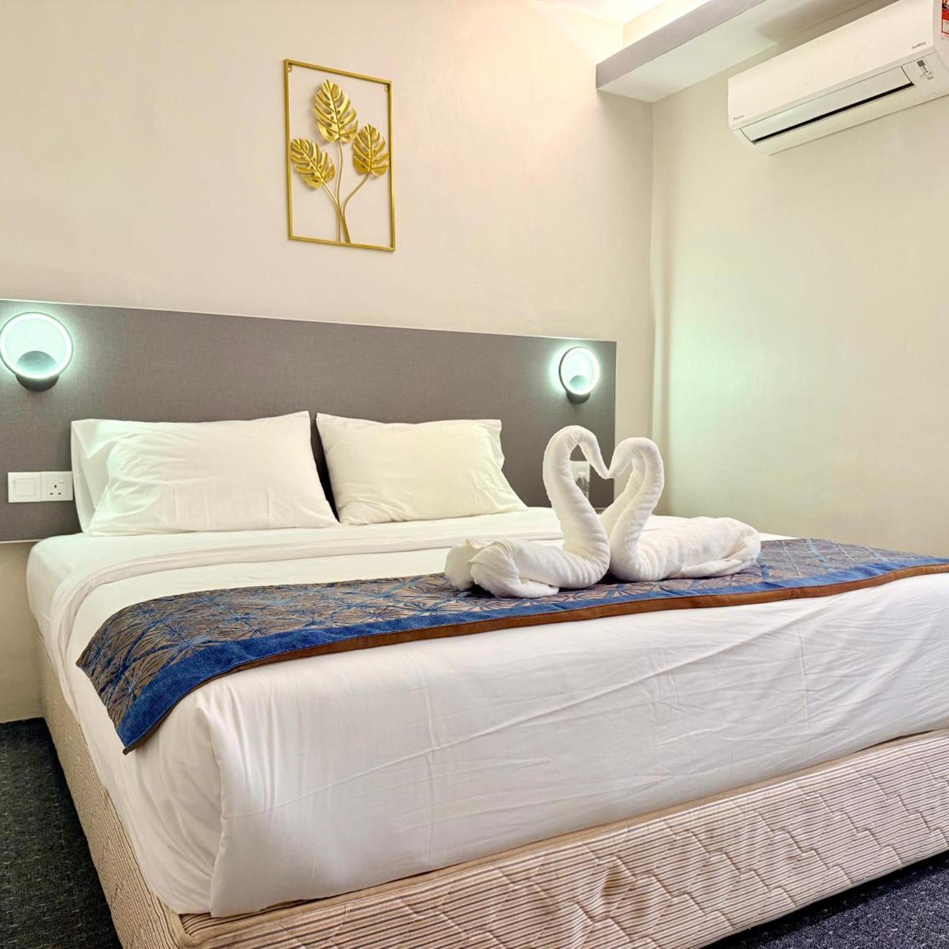 OYO 44043 First Garden Hotel 38/54