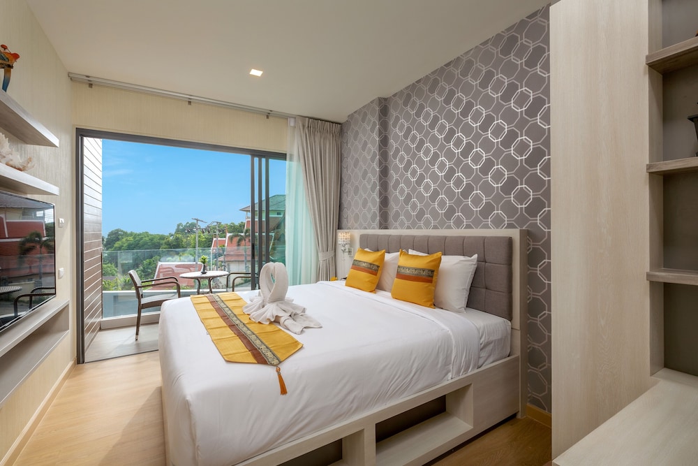 Splendid Sea View Resort 2/38