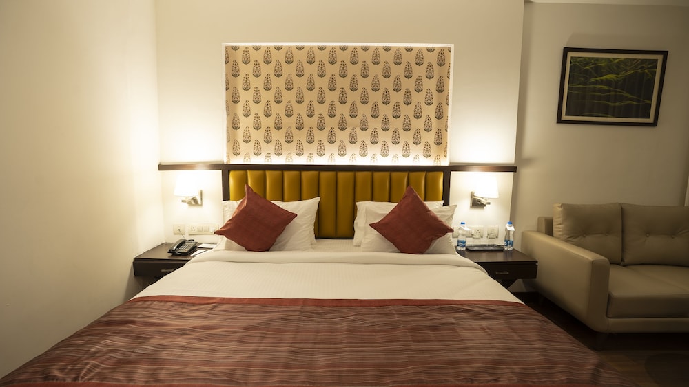 Grand Continent Secunderabad A Sarovar Portico Affiliate Hotel 8/19