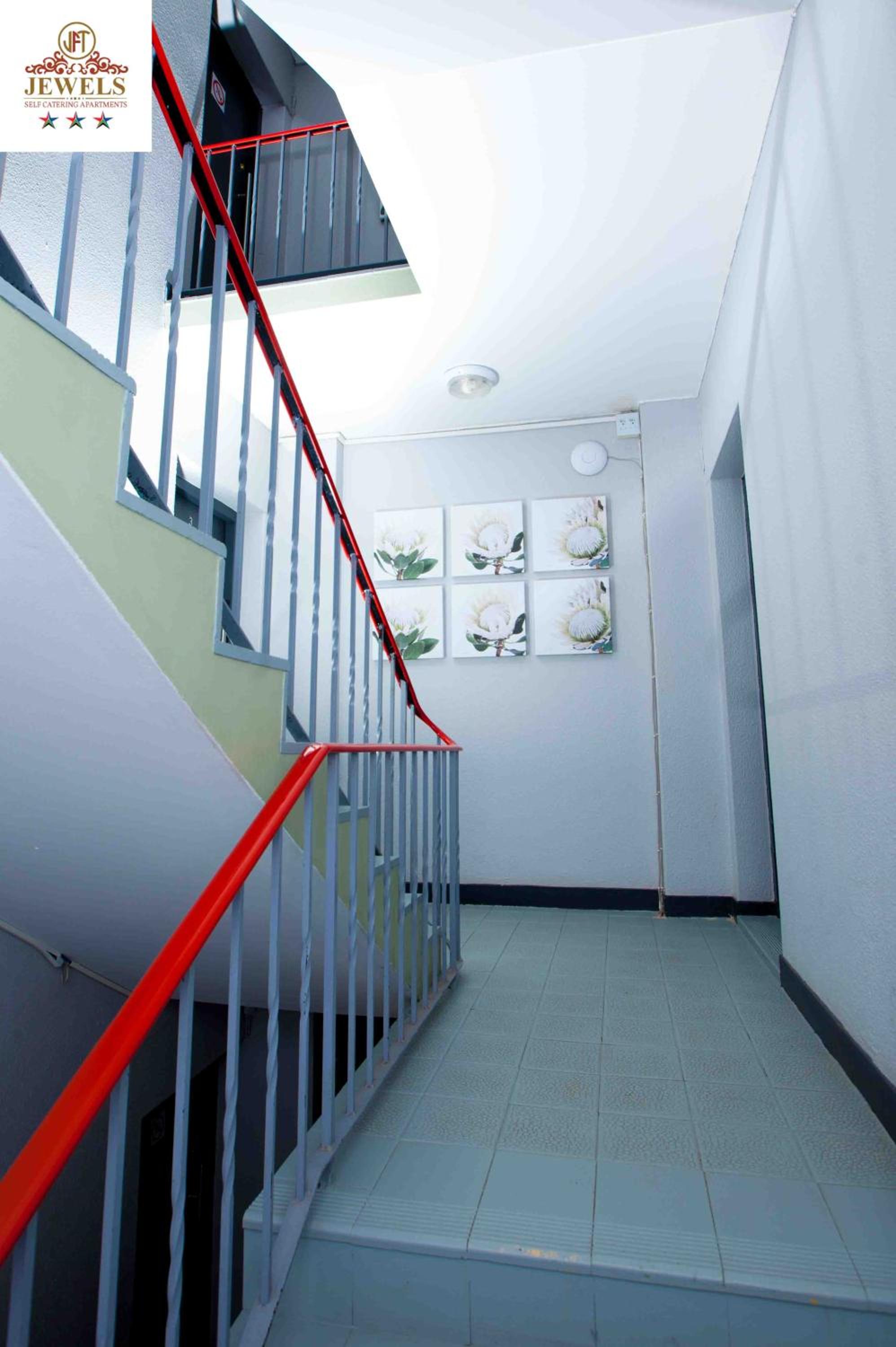 JFT Jewels Self catering Apartments 10/14