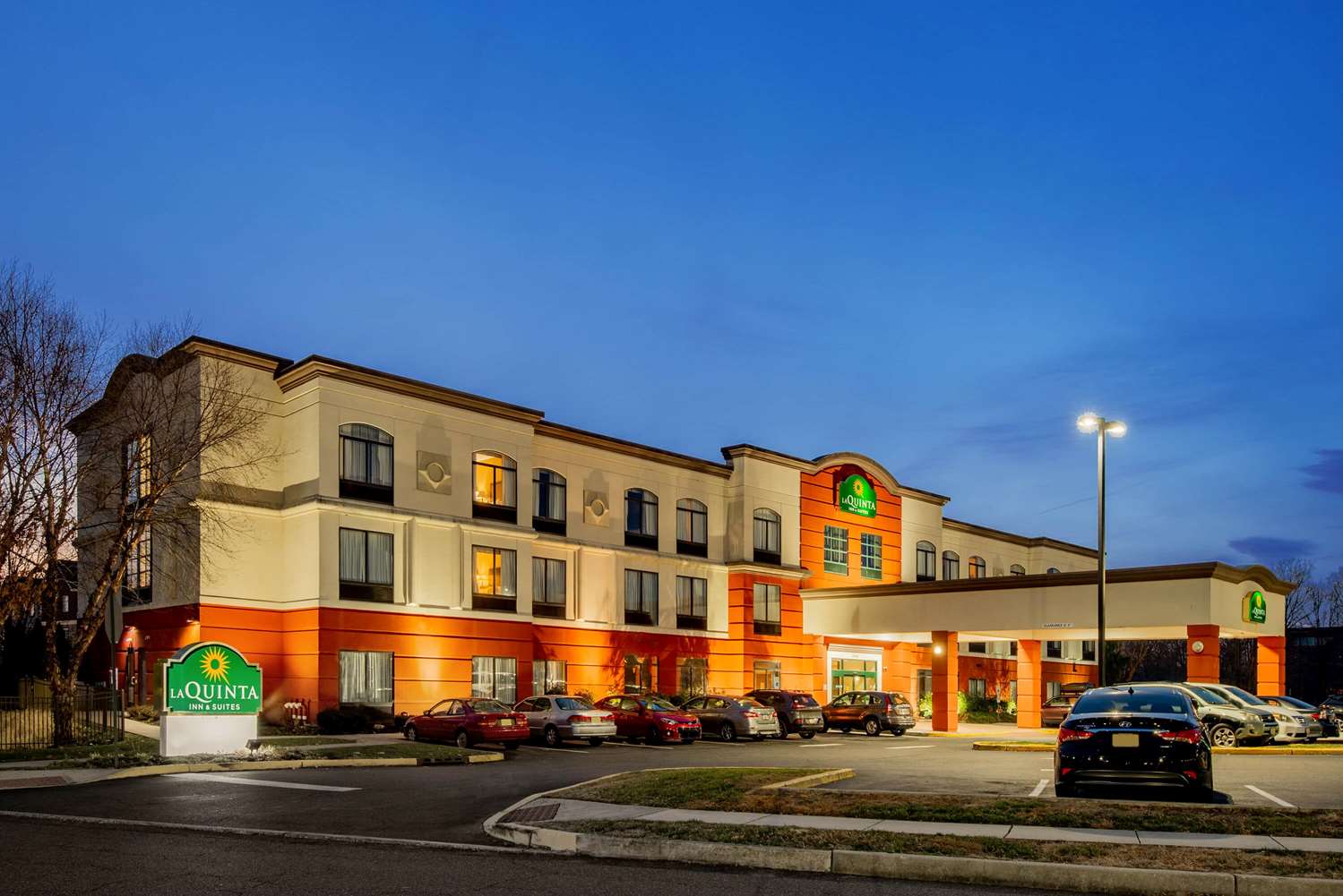 La Quinta Inn And Suites by Wyndham Mt. Laurel - Philadelphia 4/62