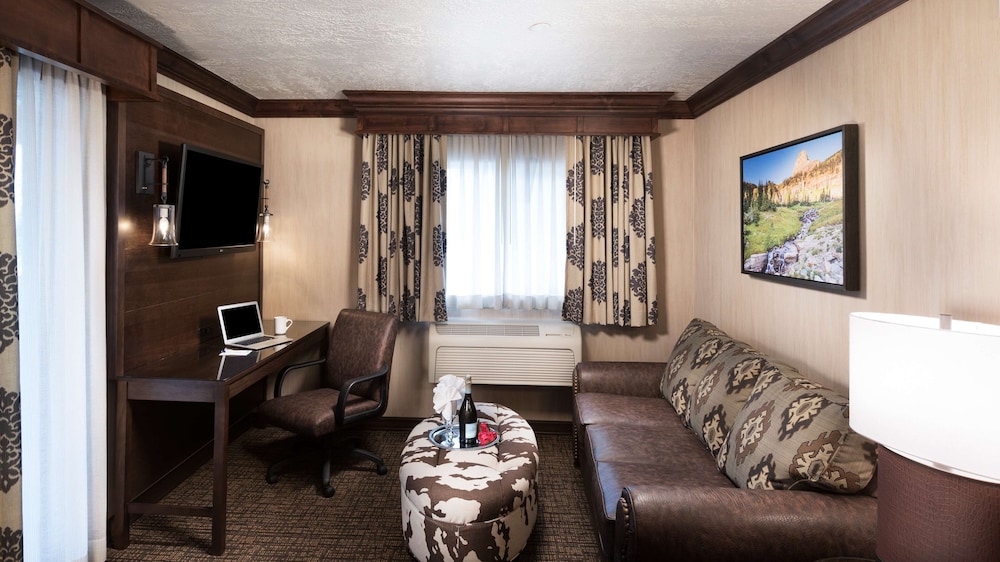 Best Western Plus Flathead Lake Inn And Suites 46/74