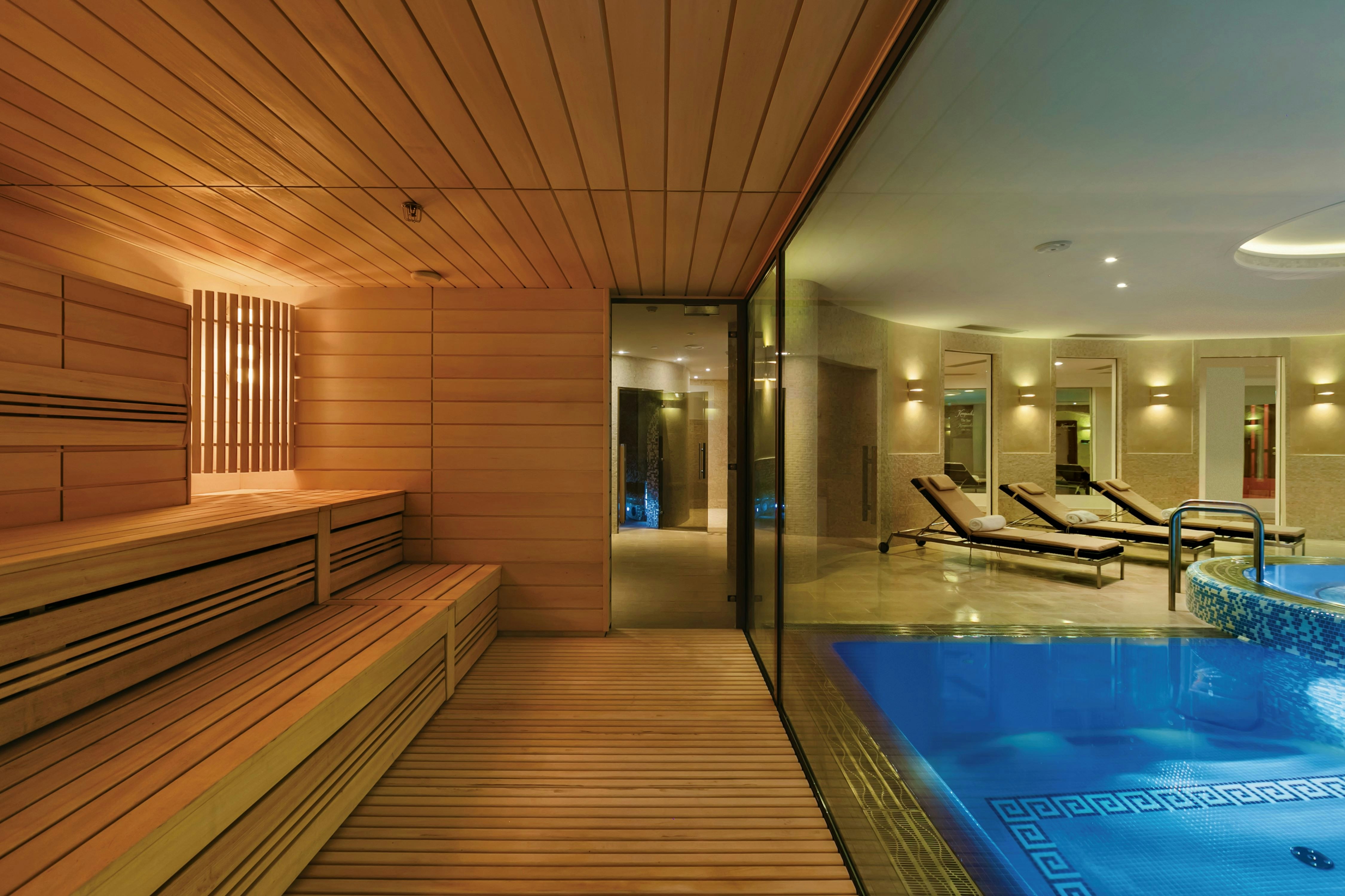 Grand Hotel Vilnius, Curio Collection by Hilton 8/47
