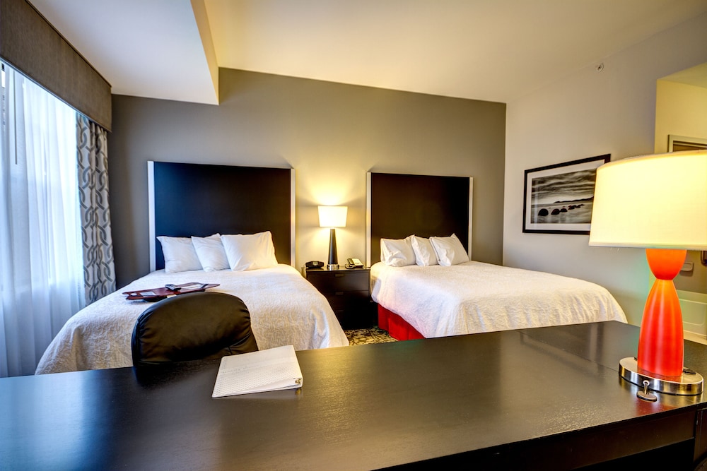 Hampton Inn And Suites Dupont 17/46