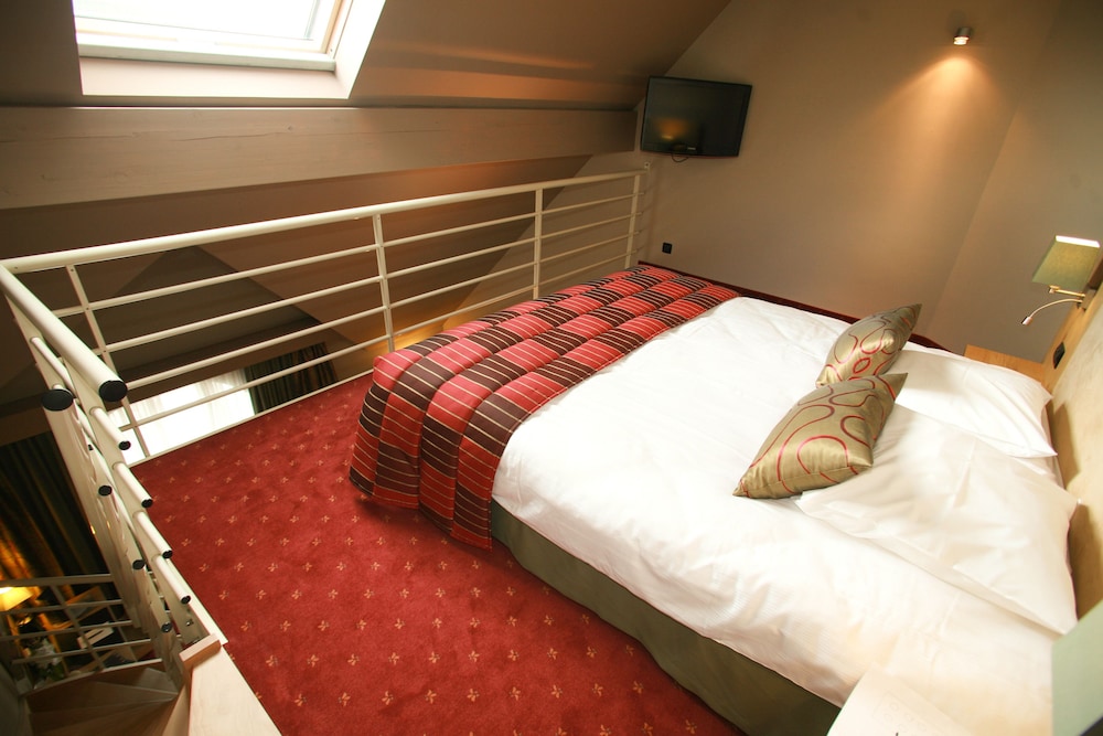 Hotel Restaurant Verviers 17/67