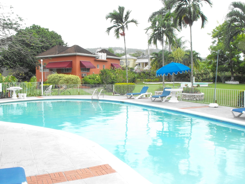 Silver Creek Resort 6/50