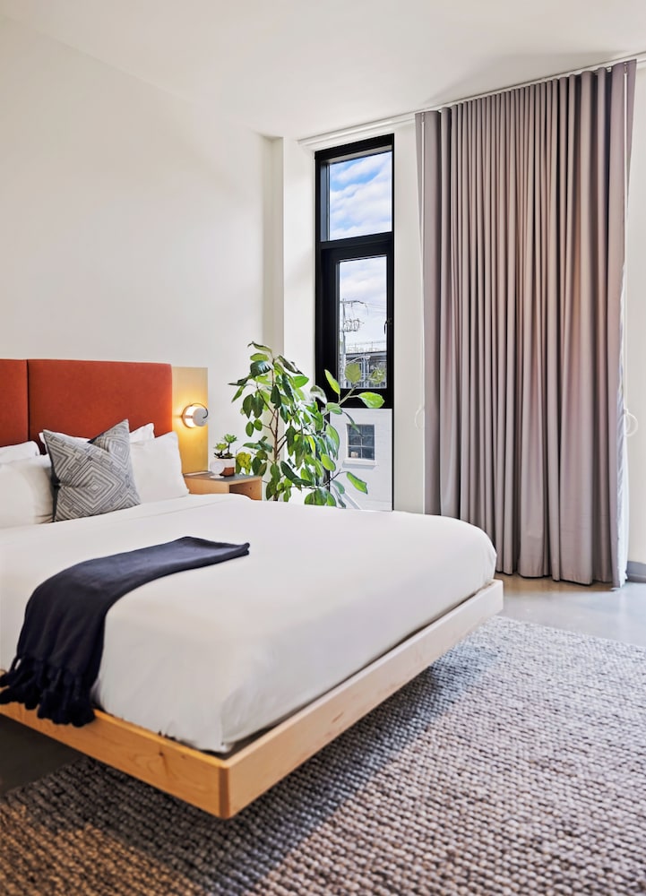 BentoLiving Chestnut Hill 29/77