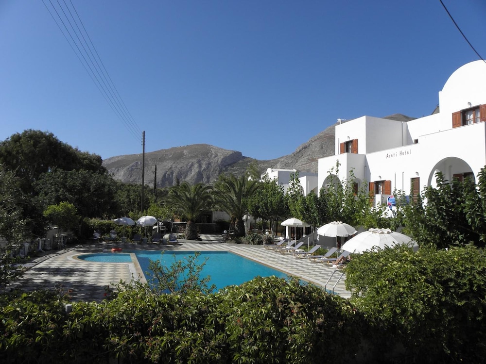 Areti Hotel 39/49