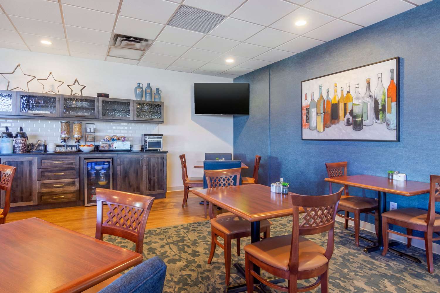 Quality Hotel Clarenville 18/21