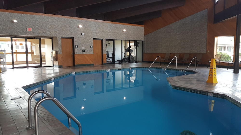 Americas Best Value Inn Chippewa Falls 1/34