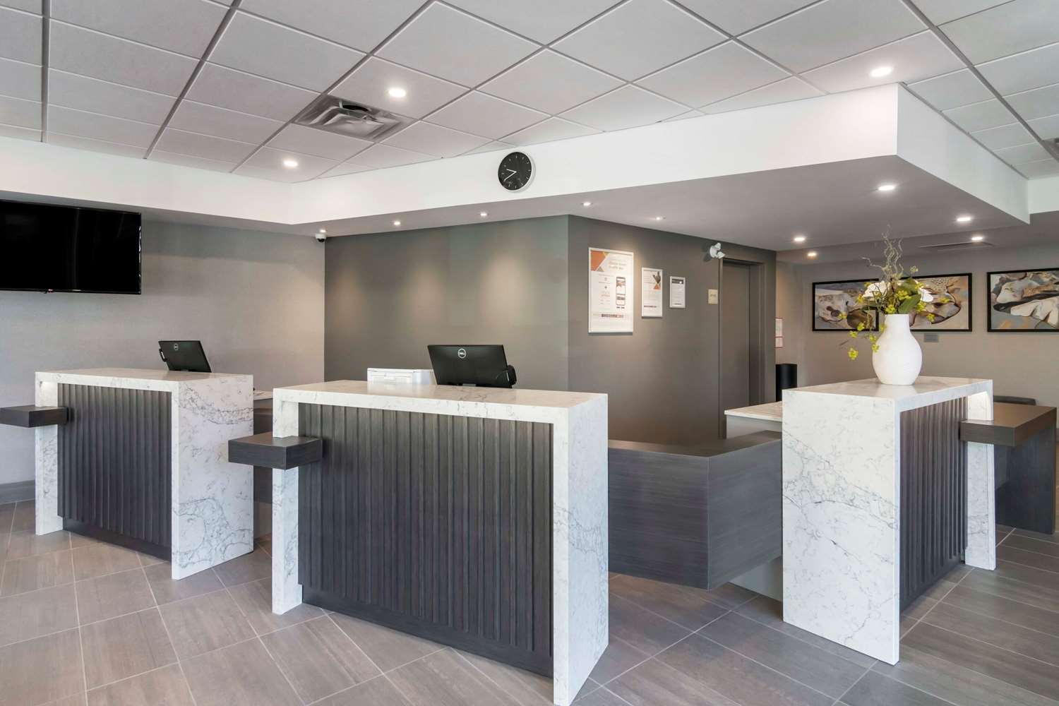 Quality Inn Nanaimo Downtown 3/9
