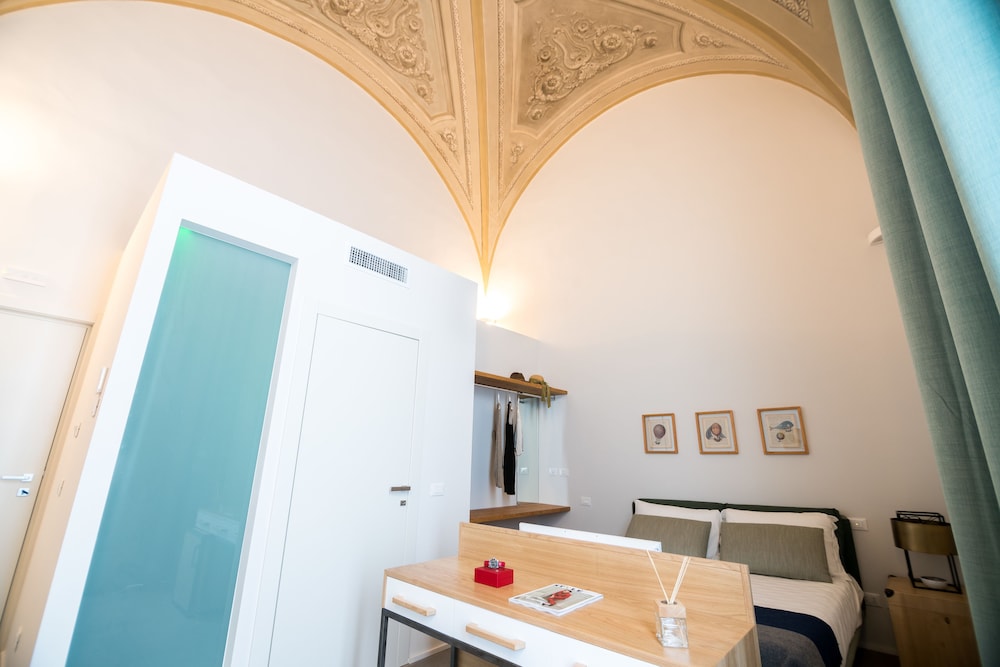 Relais Luce Florence 32/52
