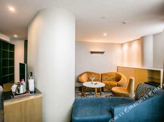 Dears Hotel Shanghai Jingan 29/58