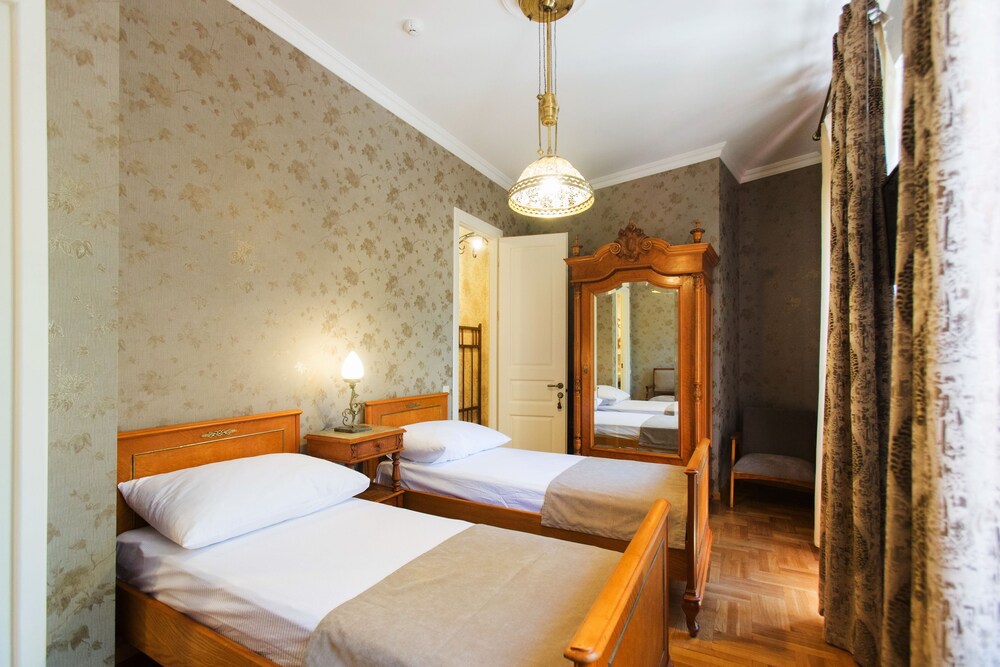 Bloom Boutique Hotel 14/50
