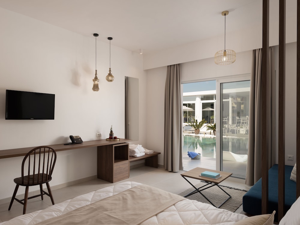 Nama Retreat Suites 40/56