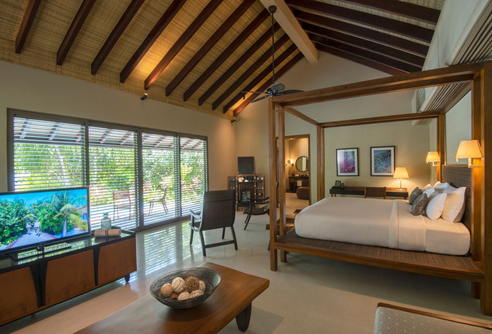 Beach Pool, Sunrise, Deluxe, Villa