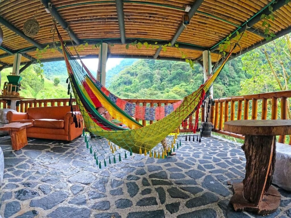 Termales El Escondite 25/50